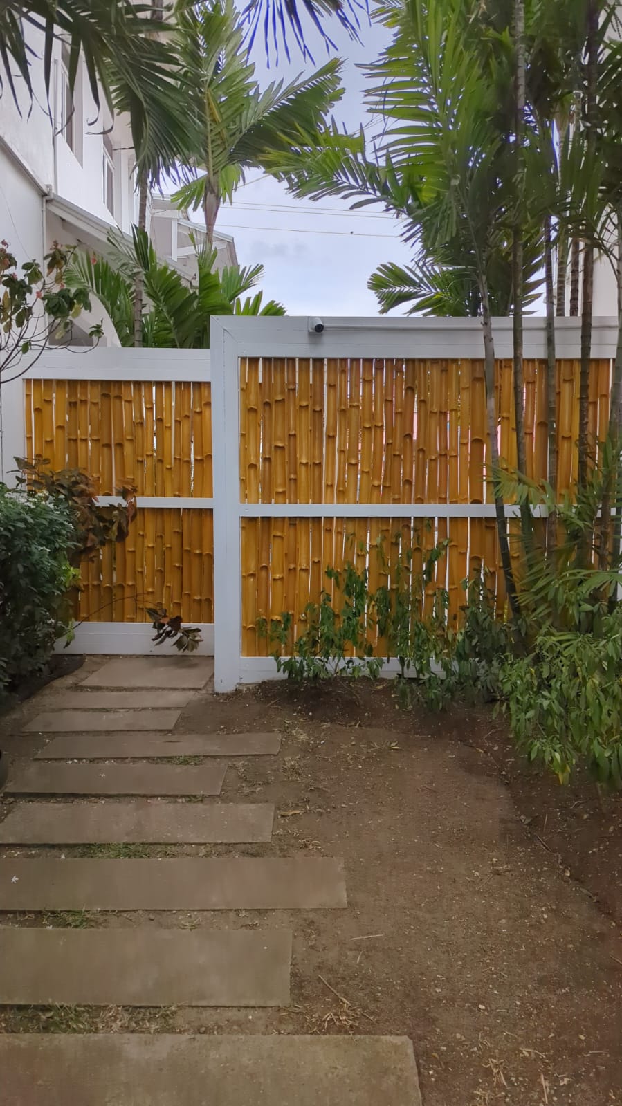 Indoor/Outdoor Cladding